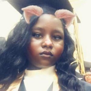 Meet your Posher, Shantel